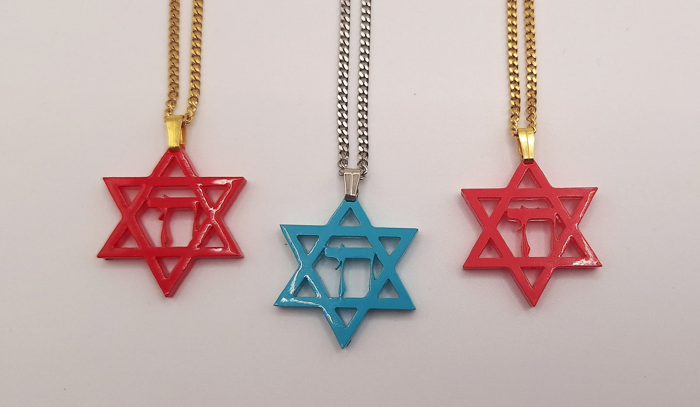 Hai Pendant Necklace with Magen David
