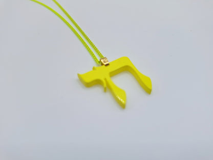 Hai monocolor pendant necklace